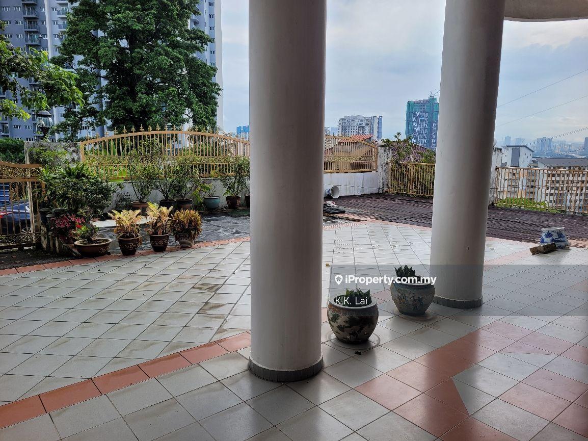 Bungalow House for Sale in Taman Lian Hoe, Kuchai Lama by K.K. Lai - iProperty.com.my