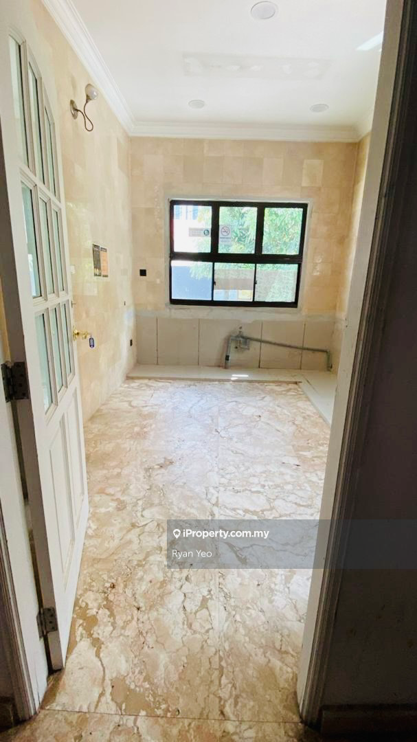 Commercial Bungalow for Rent in Taman Century, Johor Bahru by Ryan Yeo - iProperty.com.my