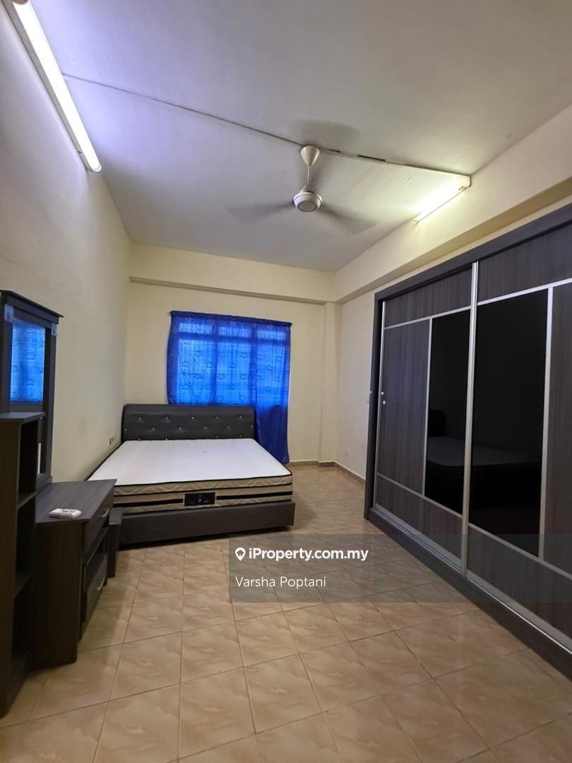 Condominium for Rent in Villa Scott by Varsha Poptani - iProperty.com.my