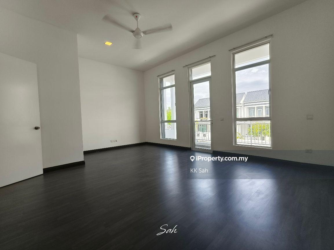 Rumah Berangkai 2 Tingkat untuk Dijual di Eco Majestic, Semenyih oleh KK Sah - iProperty.com.my