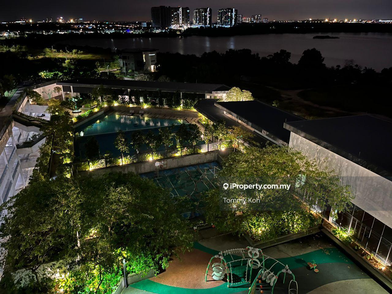 Condominium for Sale in Skyvilla @ D'Island by Tommy Koh - iProperty.com.my