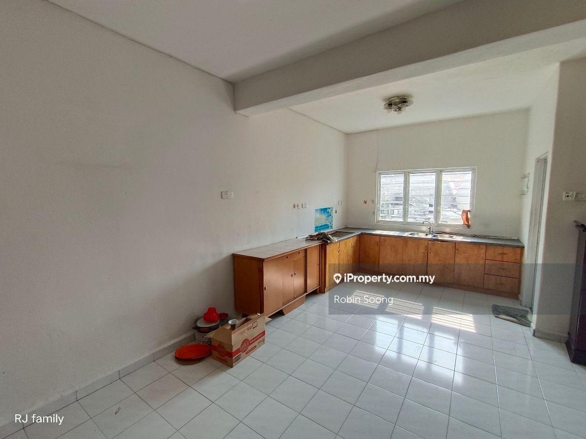 Kedai-Pejabat untuk Dijual di Jonker Walk, Melaka City oleh Robin Soong - iProperty.com.my