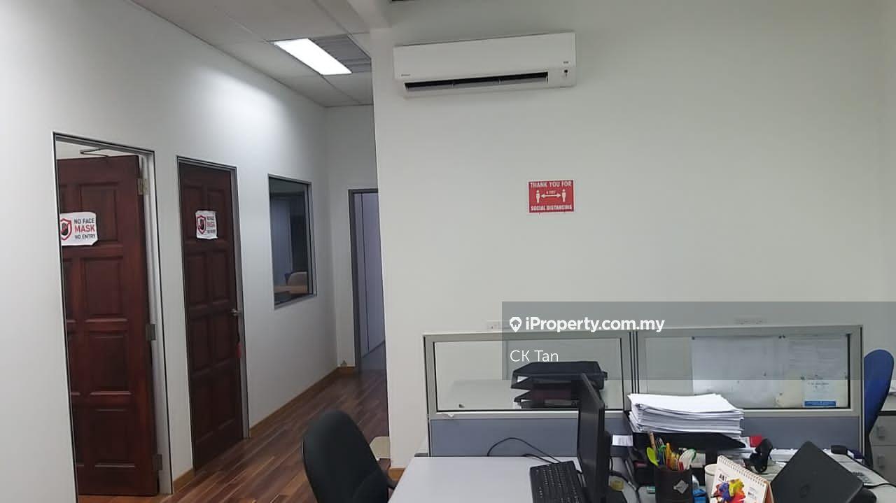 Terrace Factory for Sale in 1 1/2 Storey Link Factory, Subang Jaya by CK Tan - iProperty.com.my