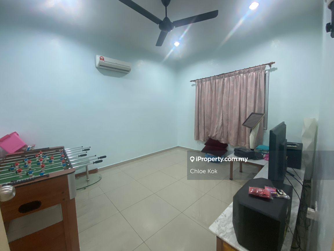 Banglo untuk Dijual di [Corner]1 sty bungalow,Serendah,Rawang,Desa Melor, Serendah oleh Chloe Kok - iProperty.com.my