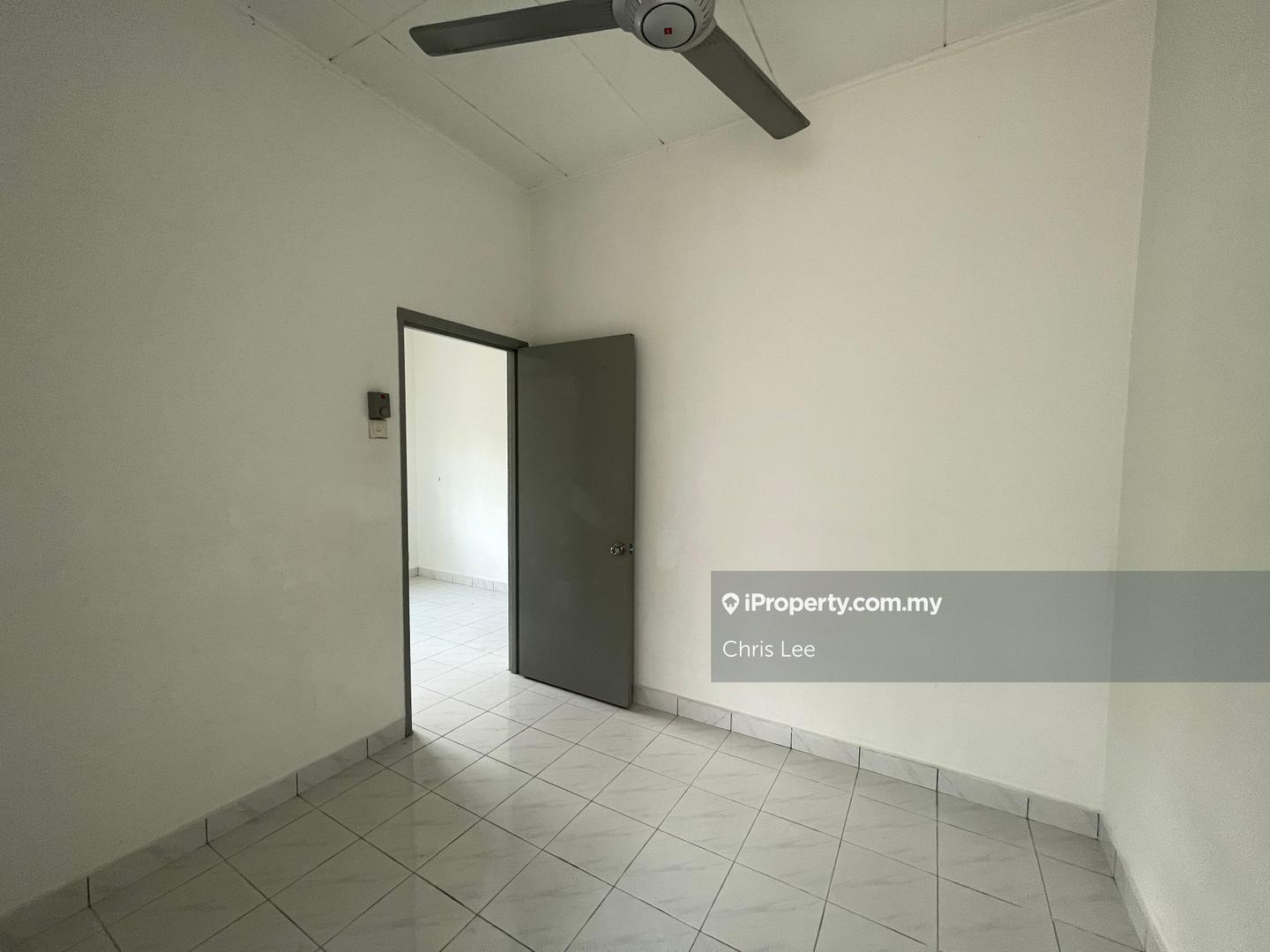 Rumah Berangkai 2 Tingkat untuk Dijual di Taman Putra Prima, Puchong oleh Chris Lee - iProperty.com.my