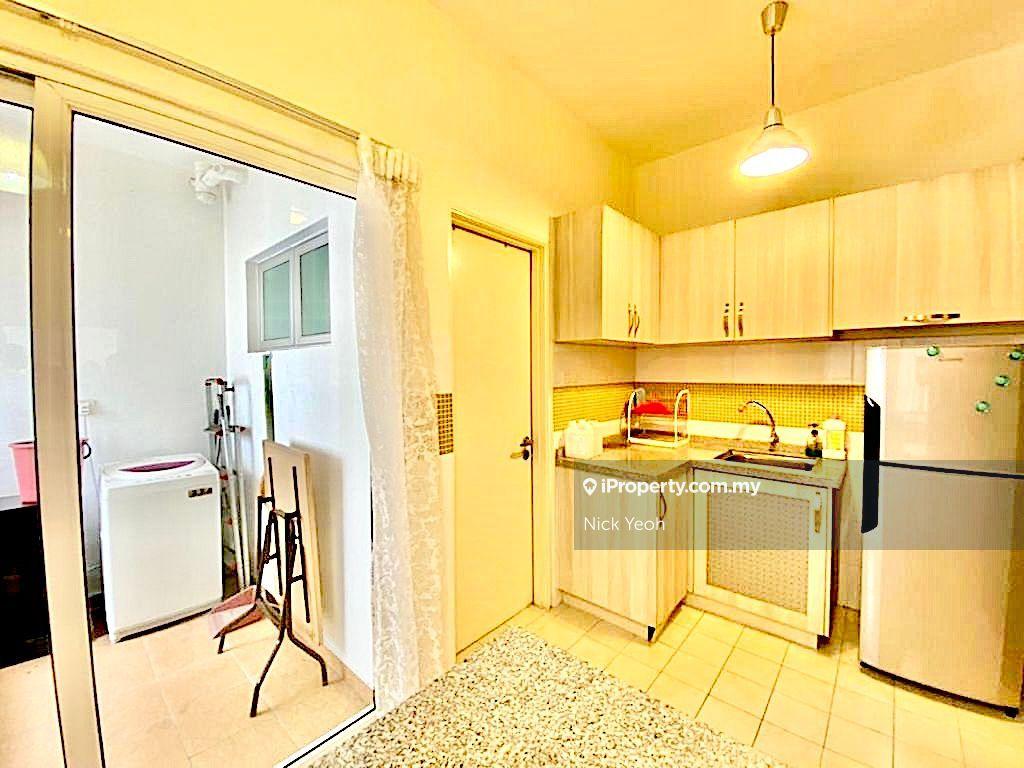 Service Residence for Sale in Metropolitan Square by Nick Yeoh - iProperty.com.my