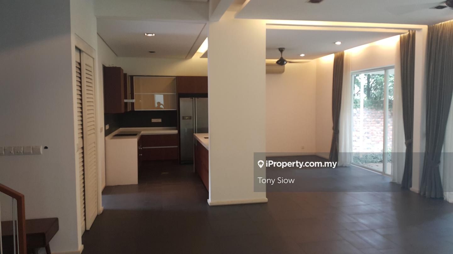 Semi-Detached House for Sale in Seri Pilmoor, Petaling Jaya by Tony Siow - iProperty.com.my