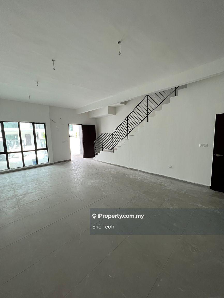 3-storey Terraced House for Sale in Residensi Bukit Orkid (Orchid Hills), Batu 9, Cheras by Eric Teoh - iProperty.com.my