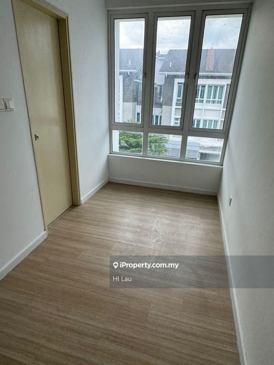 3-storey Terraced House for Sale in 3 Sty Freehold Terrace 2755sf Tiara South Semenyih, Semenyih by Hl Lau - iProperty.com.my