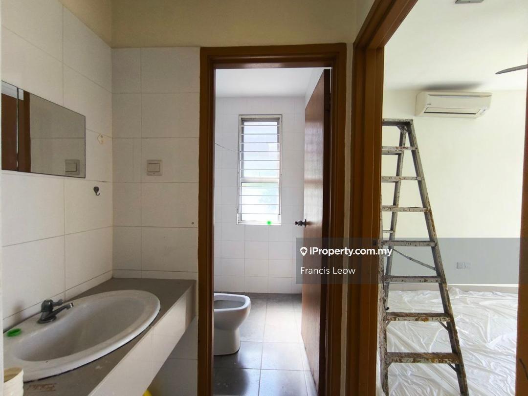 Rumah Berangkai 2 Tingkat untuk Dijual di Taman Anggun, Rawang oleh Francis Leow - iProperty.com.my