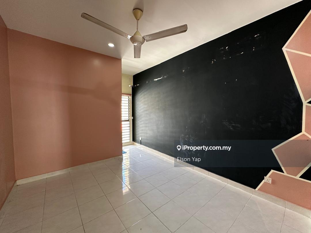 Rumah Berangkai 2 Tingkat untuk Dijual di Sutera Damansara, Damansara Damai oleh Elson Yap - iProperty.com.my
