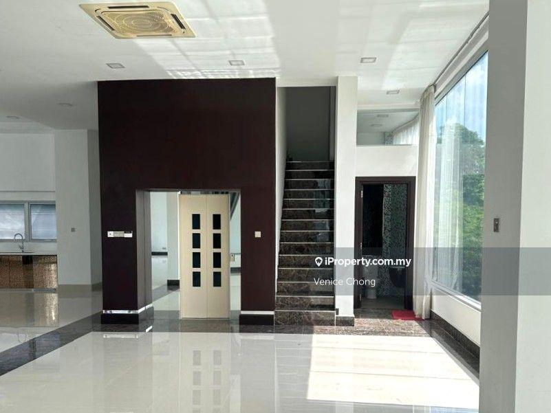 Bungalow House for Sale in Mines Resort City, Seri Kembangan by Venice Chong - iProperty.com.my
