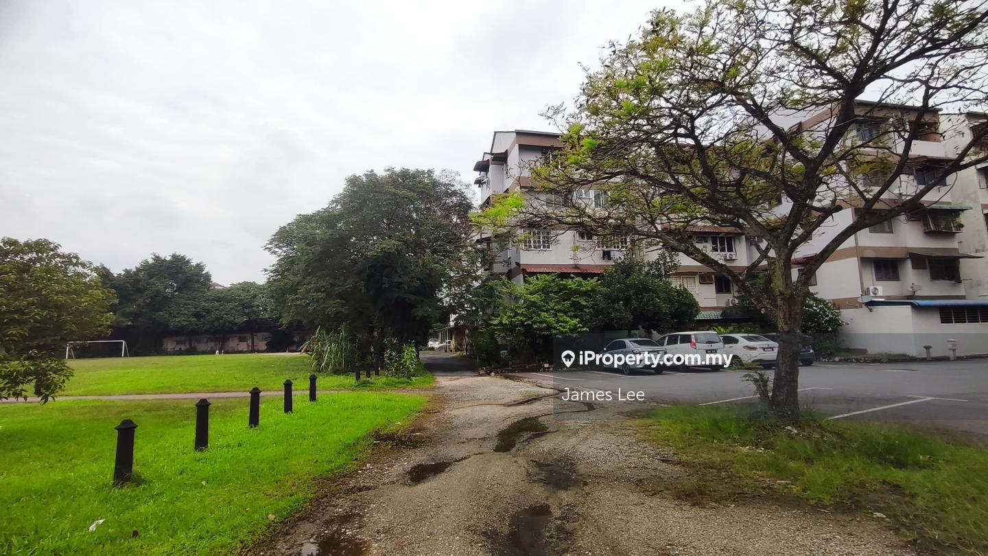 Rumah Pangsa untuk Dijual di Kinrara Court oleh James Lee - iProperty.com.my