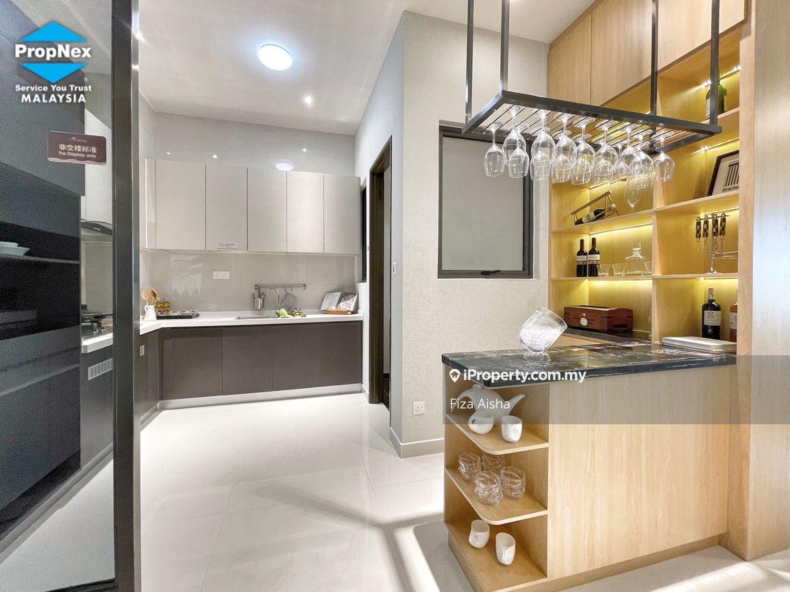 Condominium for Sale in Royal Strand @ Country Garden Danga Bay by Fiza Aisha - iProperty.com.my