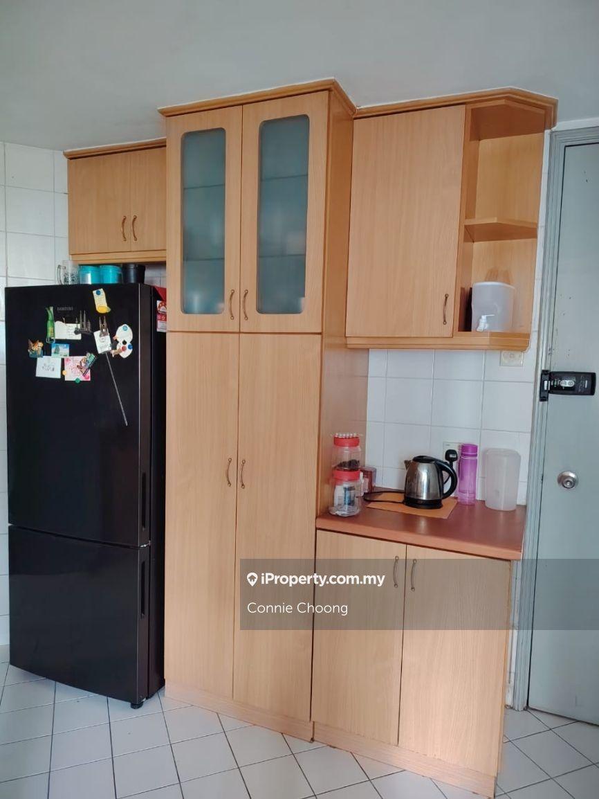 Kondominium untuk Dijual di The Straits View Condominium oleh Connie Choong - iProperty.com.my