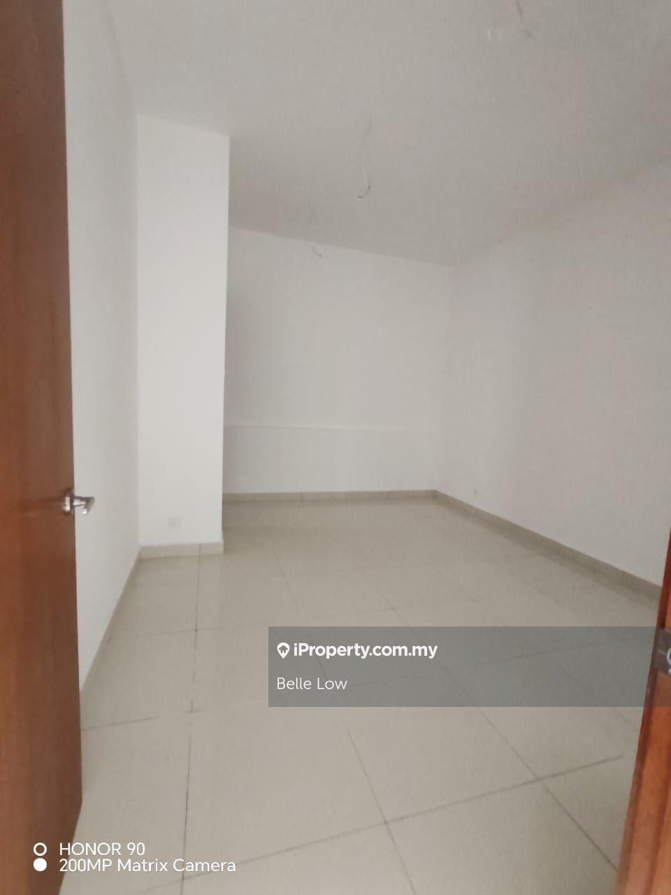 4-storey Terraced House for Sale in Damansara Perdana, Selangor by Belle Low - iProperty.com.my