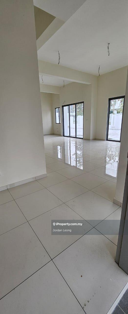 Semi-Detached House for Sale in Taman Semanja, Kajang by Jordan Leong - iProperty.com.my