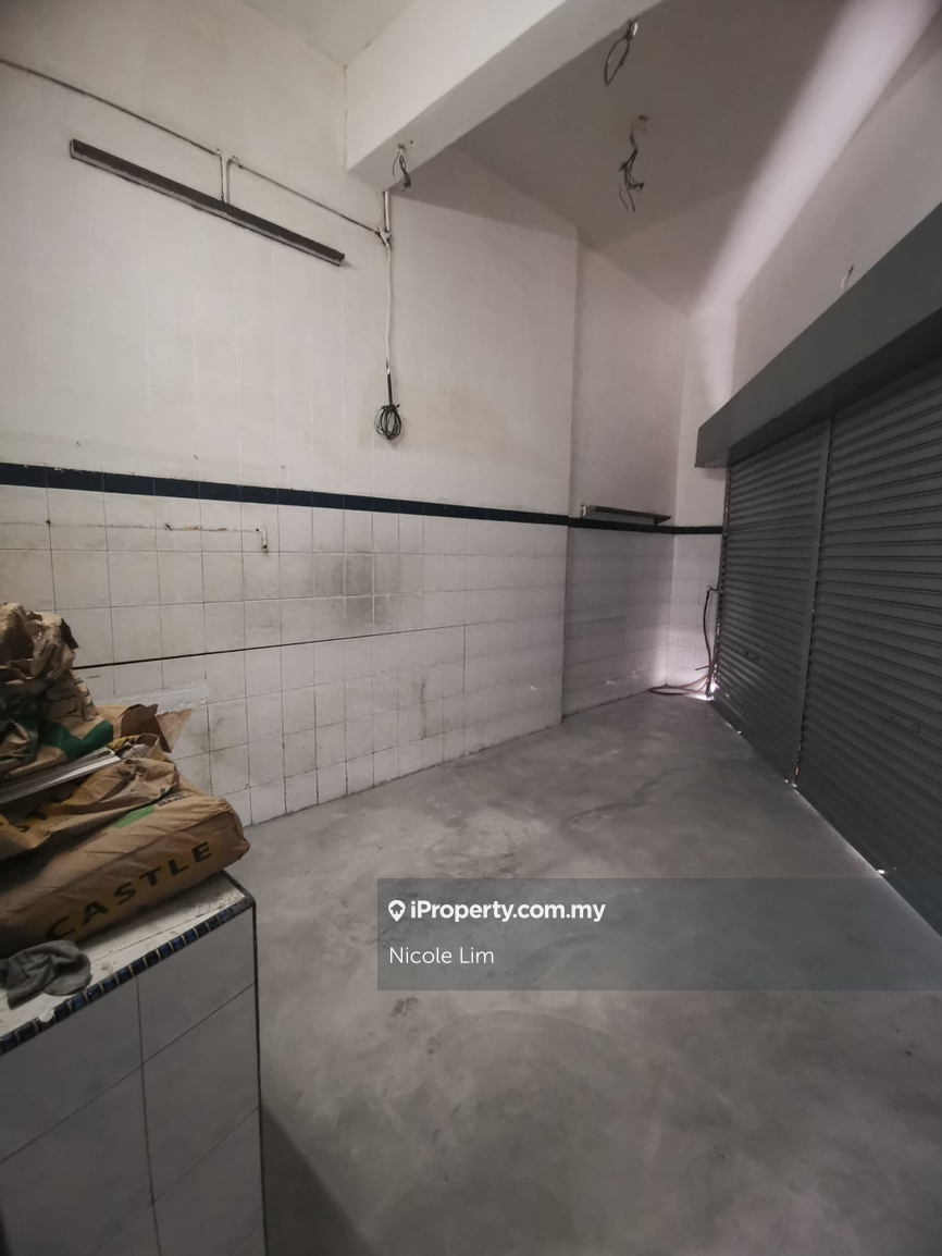 Shop for Sale in 56  PSRN Bercham Selatan 2 ,Desa Kencana 31400,Ipo, Ipoh by Nicole Lim - iProperty.com.my