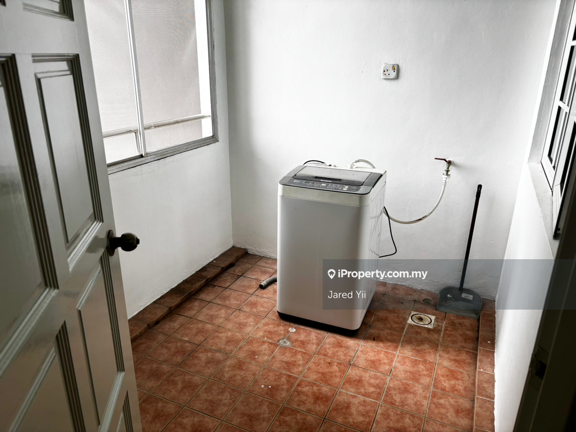 Condominium for Sale in De Summit Condominium by Jared Yii - iProperty.com.my