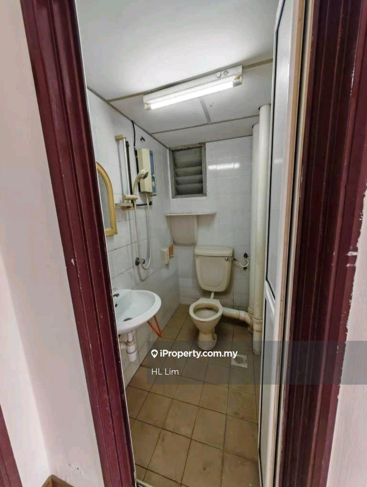 Condominium for Sale in Taman Desa Relau 2 by HL Lim - iProperty.com.my