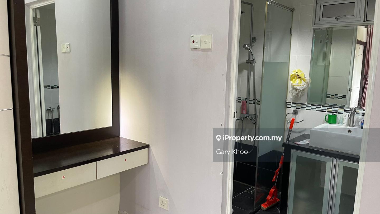Condominium for Sale in Putra Place Condominium by Gary Khoo - iProperty.com.my