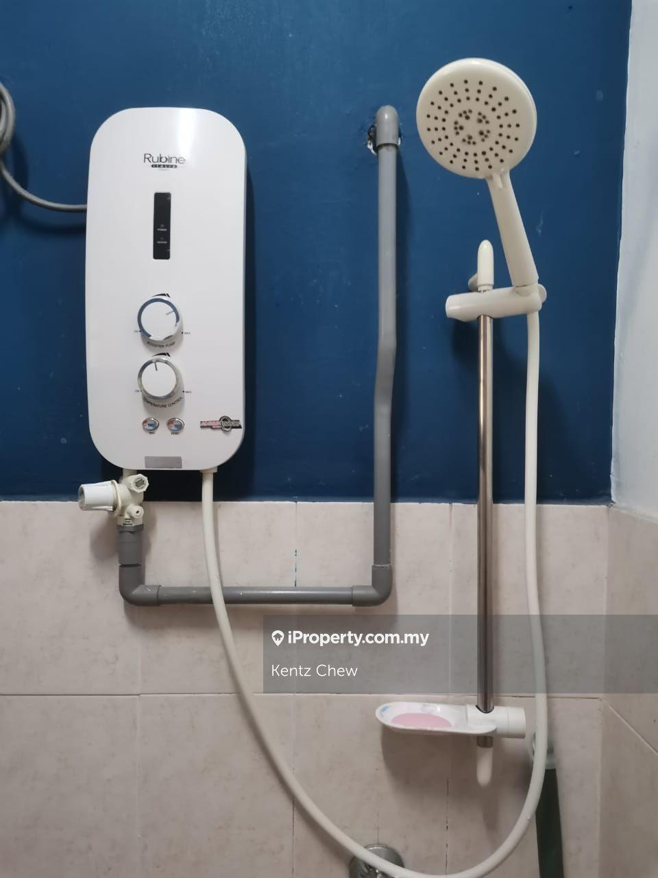 Rumah Berangkai 2 Tingkat untuk Dijual di Puchong Utama (Seksyen 8), Puchong oleh Kentz Chew - iProperty.com.my