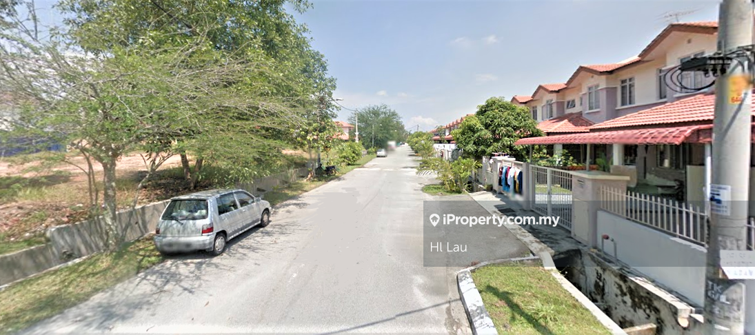 Rumah Berangkai 2 Tingkat untuk Dijual di Taman Tasik Kesuma 2 Sty Free hold Corner House, Semenyih oleh Hl Lau - iProperty.com.my
