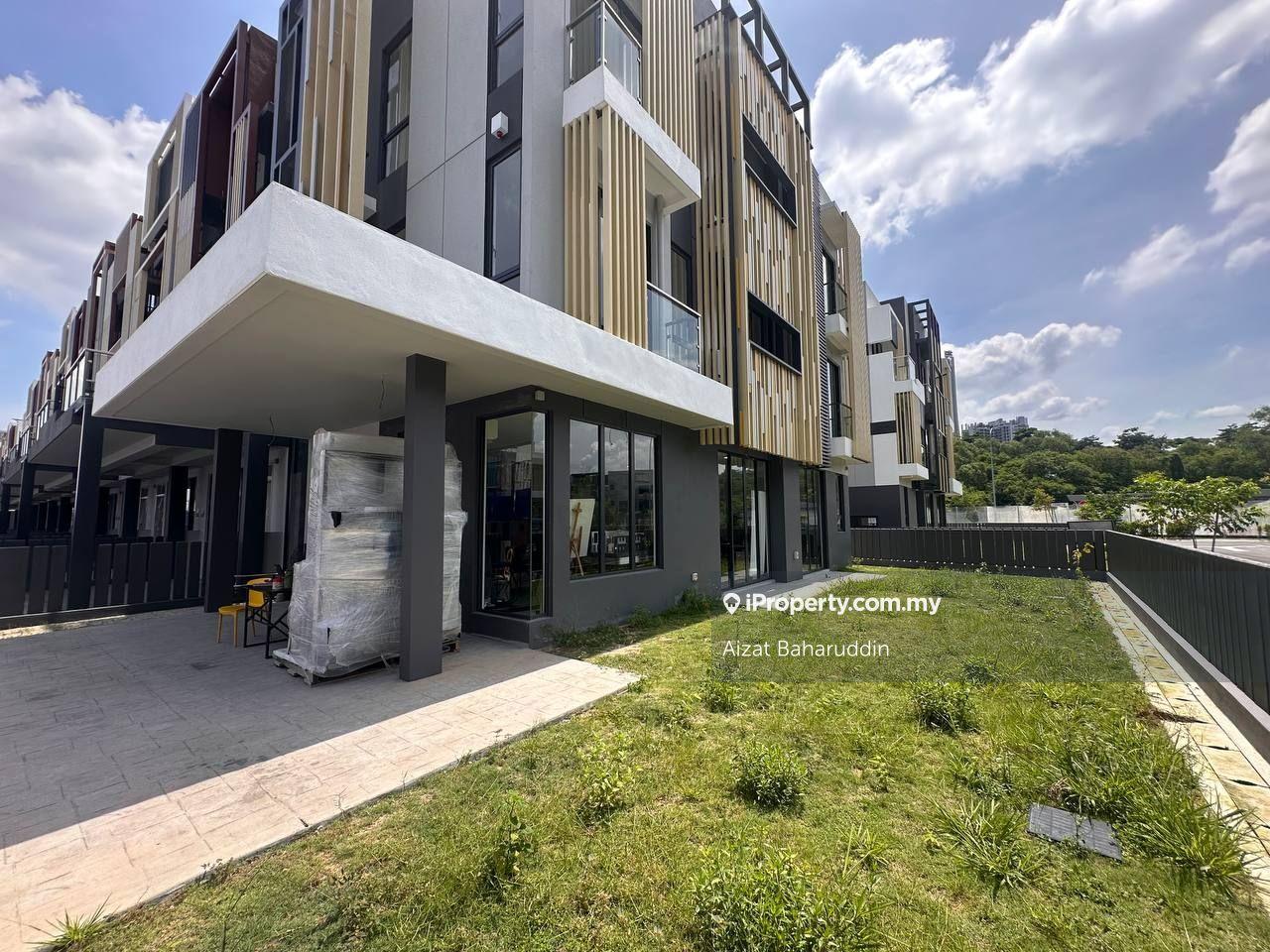 3-storey Terraced House for Sale in BANDAR PUCHONG JAYA, Puchong by Aizat Baharuddin - iProperty.com.my