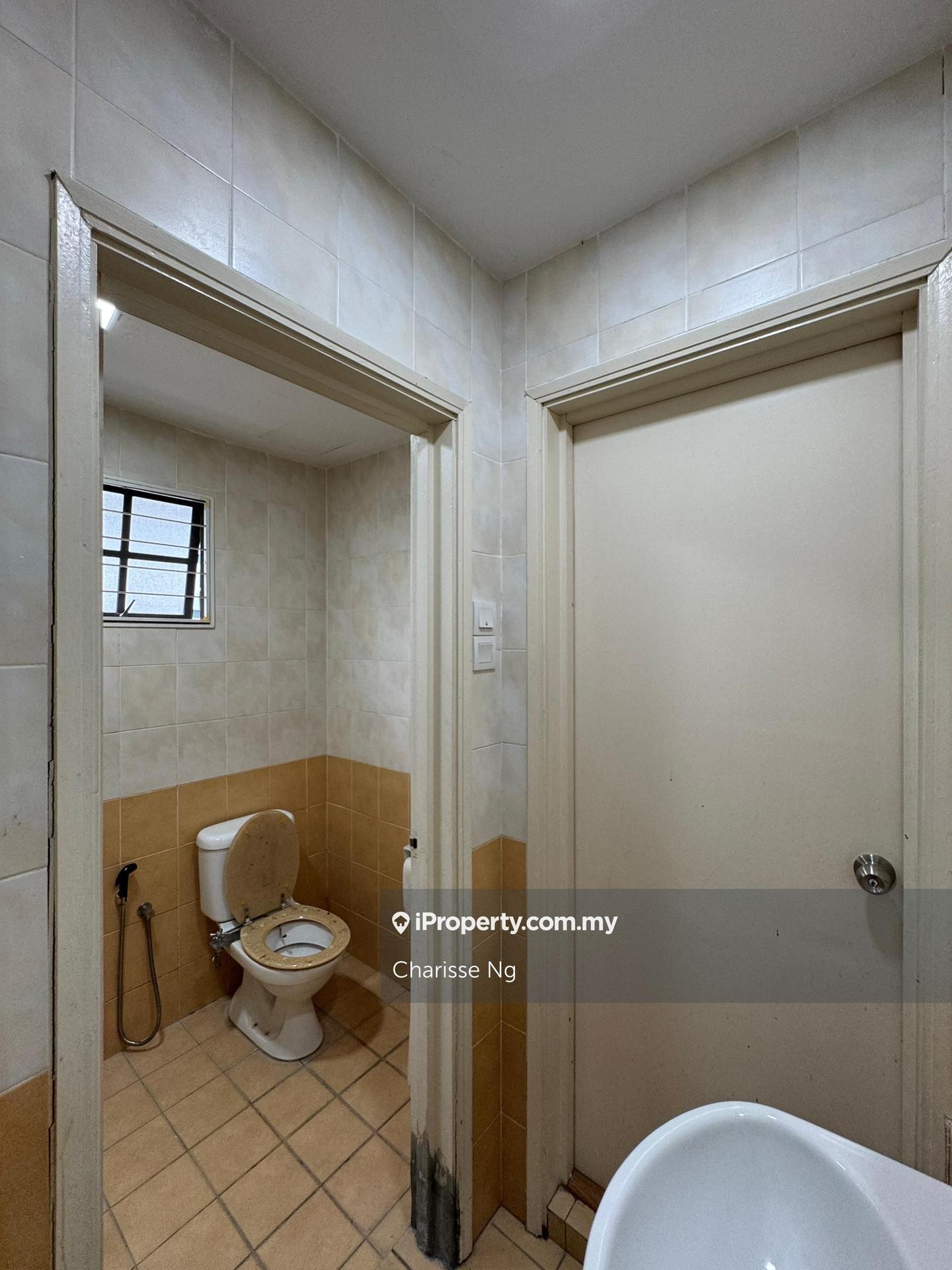 3-storey Terraced House for Sale in ewdkq, Bukit Jalil by Charisse Ng - iProperty.com.my