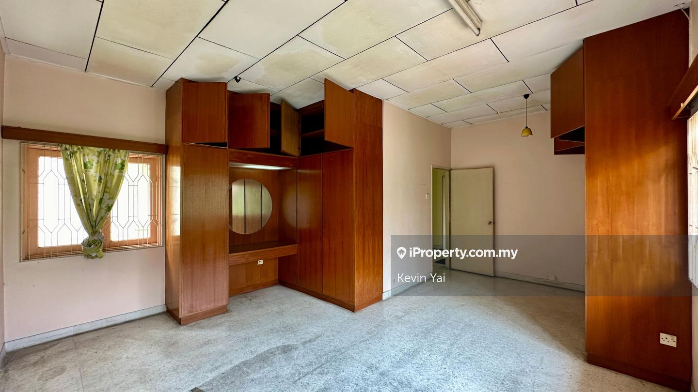 Bungalow House for Sale in Bangsar, Kuala Lumpur by Kevin Yai - iProperty.com.my