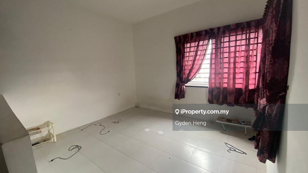 2.5-storey Terraced House for Sale in Taman Scientex Pasir Gudang, Pasir Gudang by Gyden Heng - iProperty.com.my