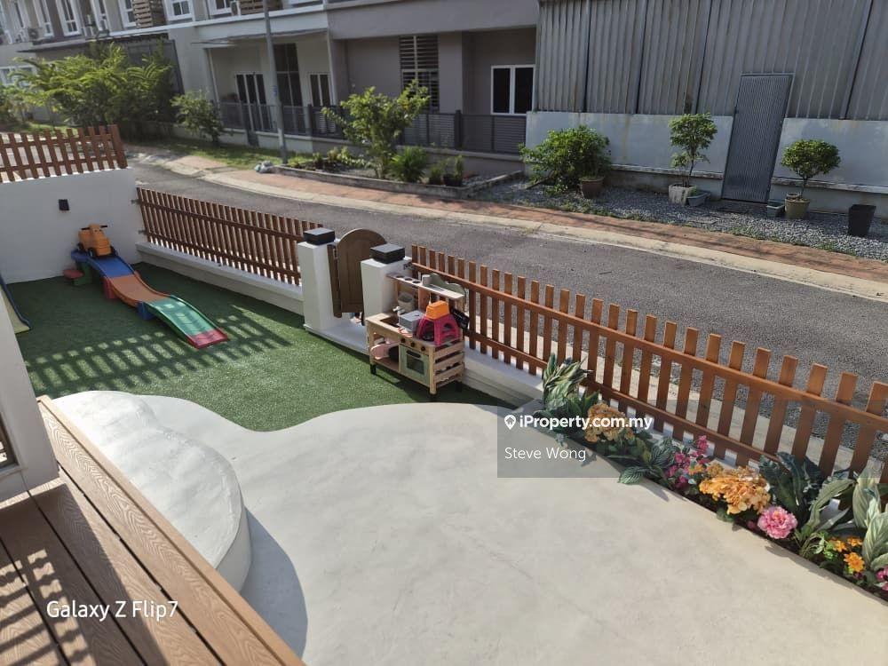 Terraced House for Sale in Temasya Glenmarie, Glenmarie by Steve Wong - iProperty.com.my