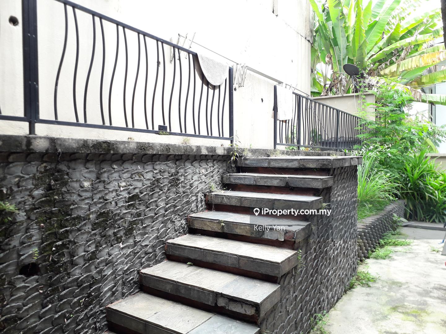 Semi-Detached House for Sale in Ulu Kelang, Selangor by Kelly Yan Kai Lit - iProperty.com.my