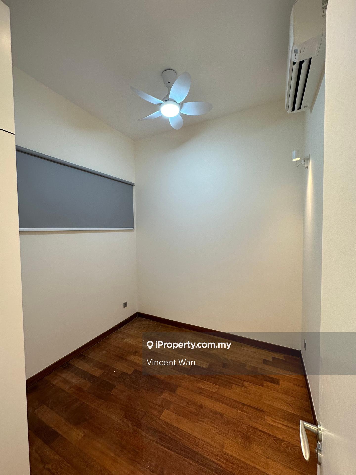 Residensi Servis untuk Dijual di Senada Residence @ KLGCC Resort oleh Vincent Wan - iProperty.com.my