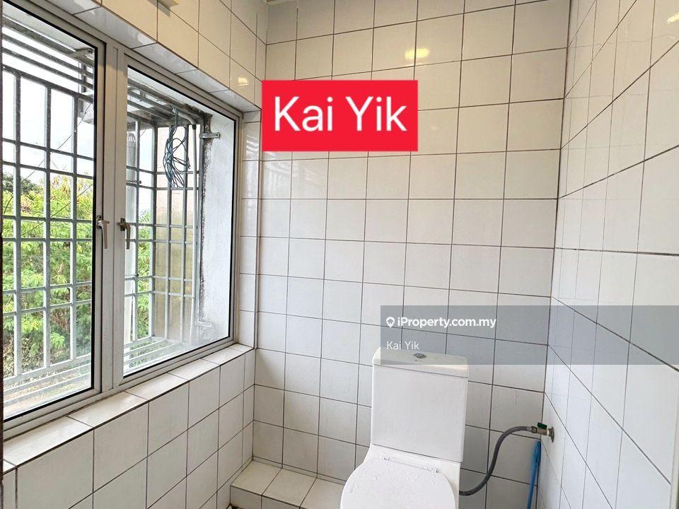 Kedai untuk Disewa di 2 Storey Shoplot Mayang Pasir @ Bayan Baru, Bayan Baru oleh Kai Yik - iProperty.com.my