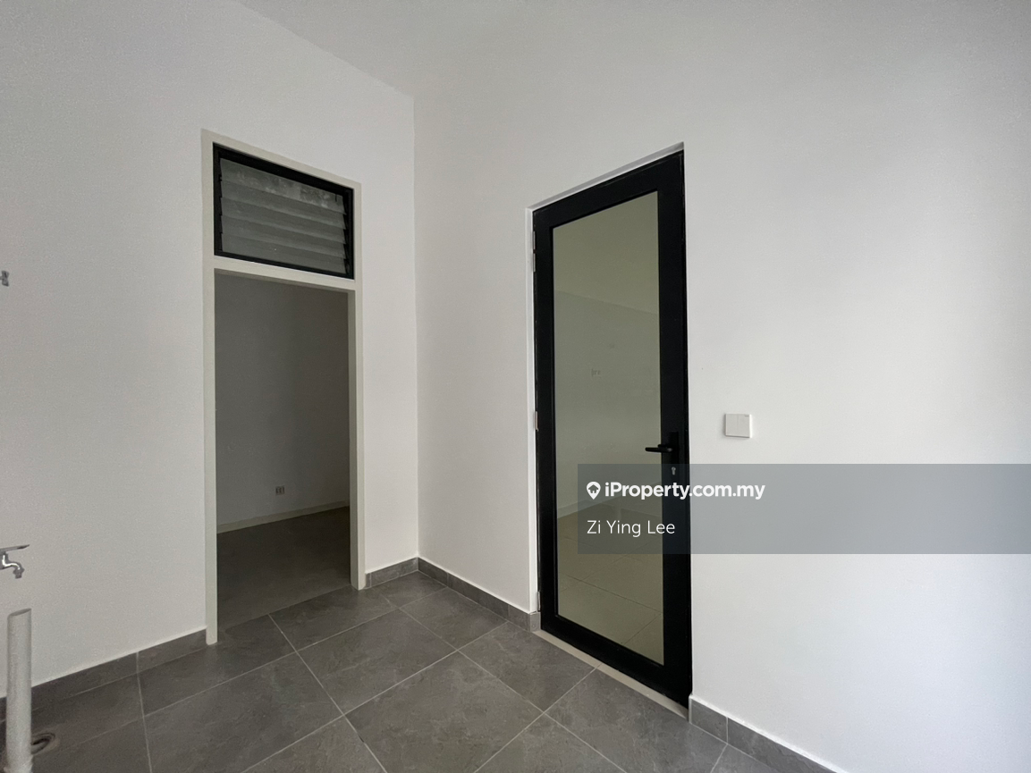 Semi-Detached House for Sale in Telok Panglima Garang, Selangor by Zi Ying Lee - iProperty.com.my