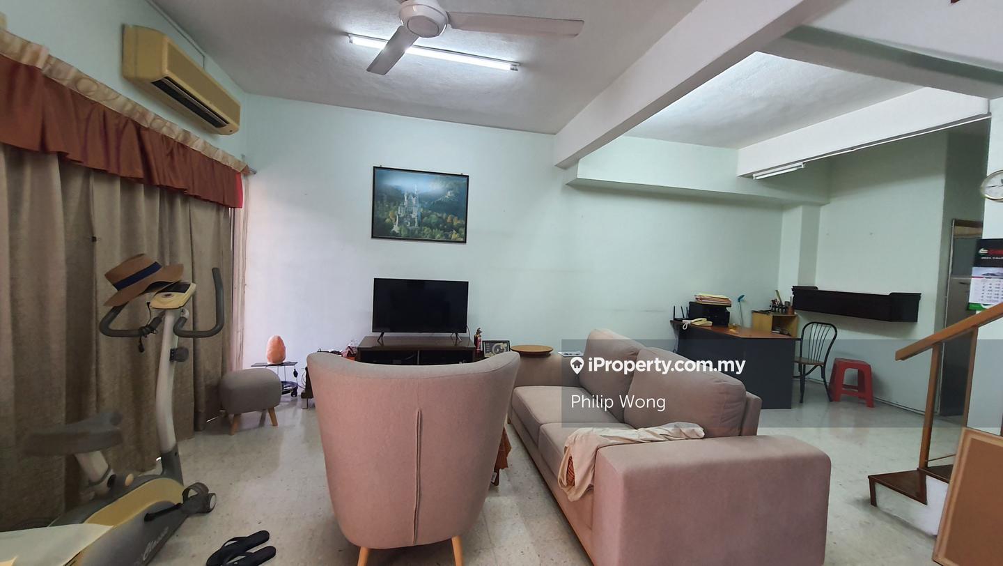 2-storey Terraced House for Sale in Taman Universiti Indah, Seri Kembangan by Philip Wong - iProperty.com.my