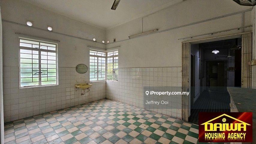 Bungalow House for Sale in Pulau Tikus Old Bungalow with Big Compound, Pulau Tikus by Jeffrey Ooi - iProperty.com.my