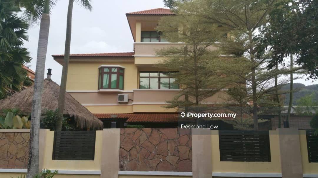 Semi-Detached House for Rent in 3 Storey Semi-detached House, Batu Feringghi by Desmond Low - iProperty.com.my