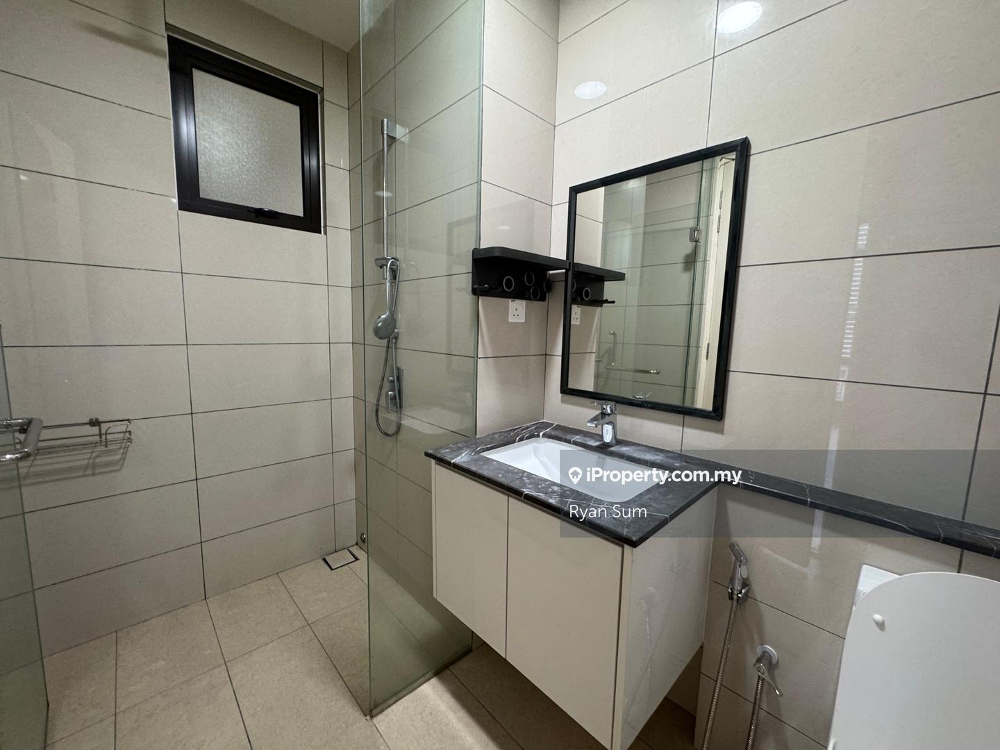 Residensi Servis untuk Dijual di The Park Sky Residence oleh Ryan Sum - iProperty.com.my