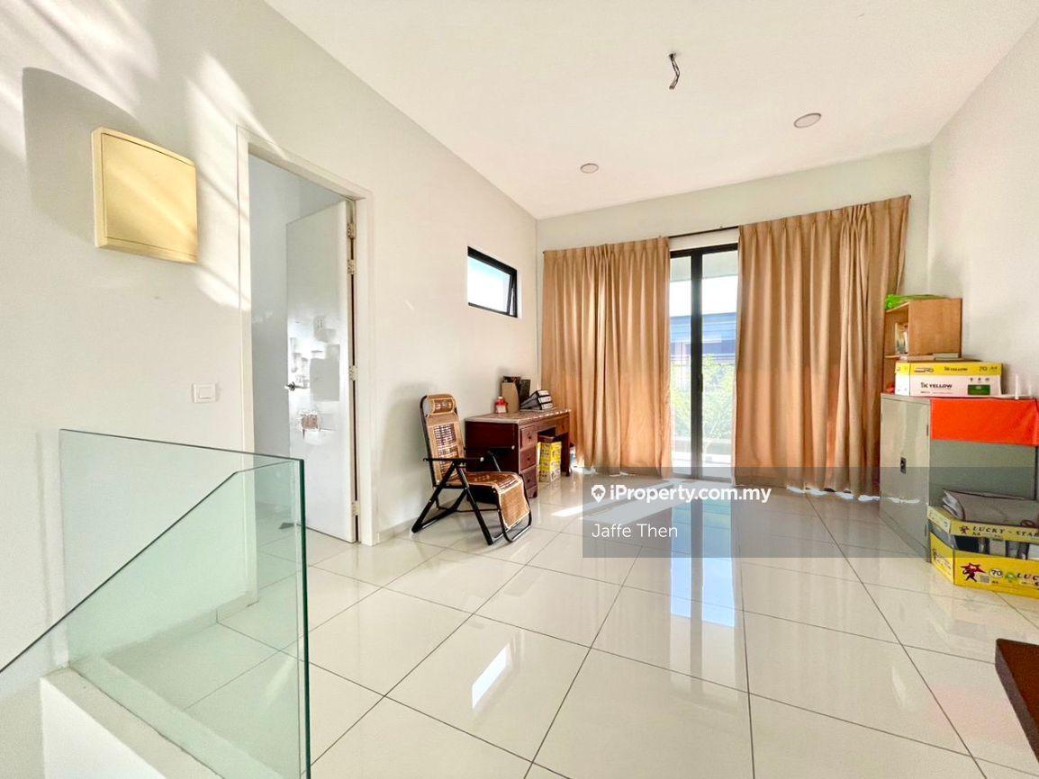 Bungalow House for Sale in Tmn One Krubong 2 Storey freehold Bungalow, Krubong by Jaffe Then - iProperty.com.my