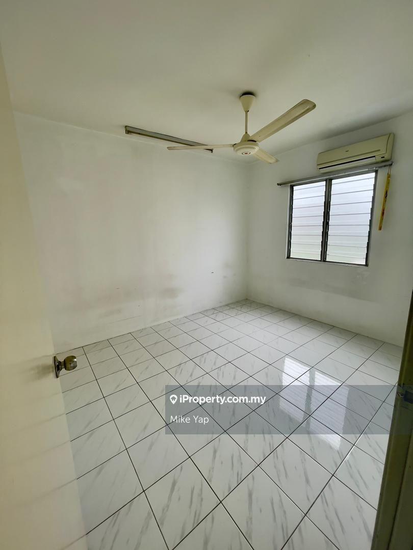 Rumah Pangsa untuk Dijual di PPR Kampung Baru Air Panas oleh Mike Yap - iProperty.com.my