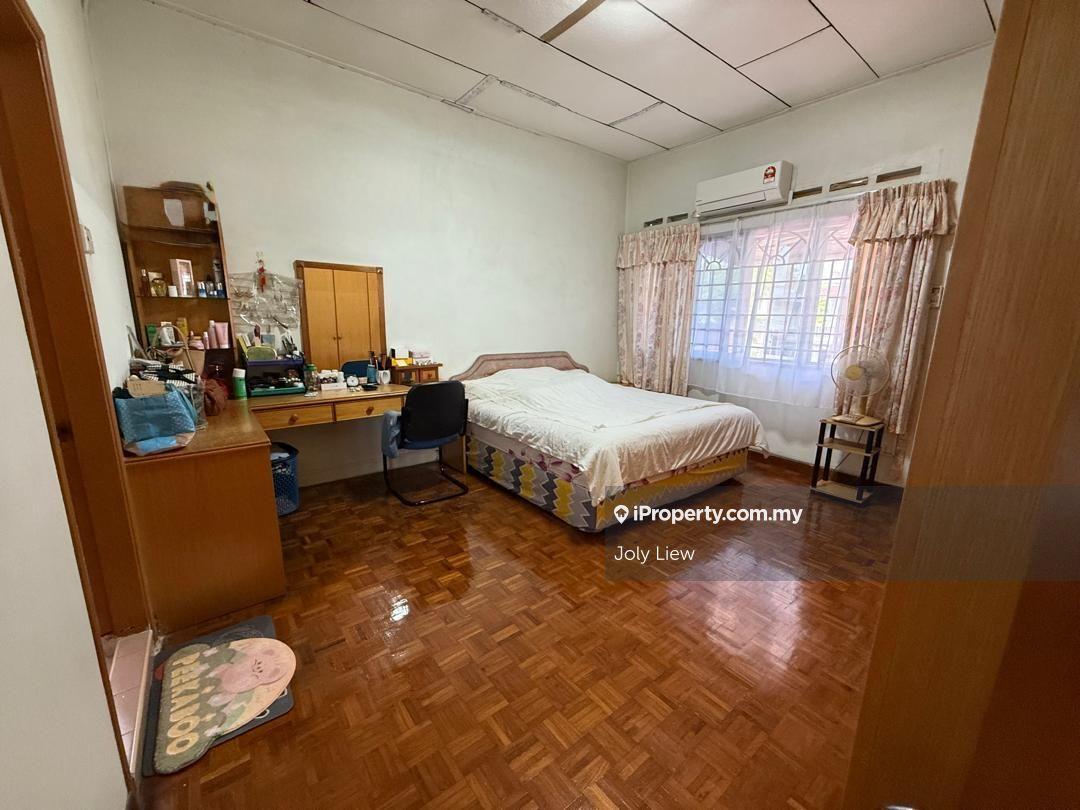 Bungalow House for Sale in Taman Cheras, Cheras by Joly Liew - iProperty.com.my