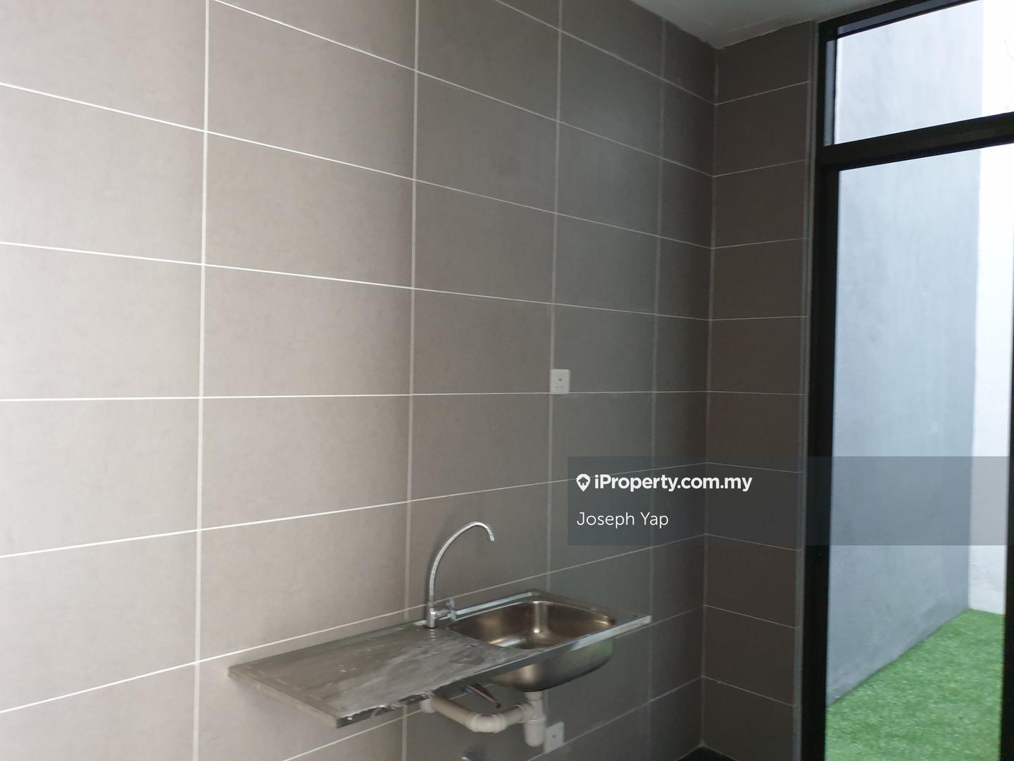 Semi-Detached House for Sale in Putra Heights, Subang Jaya by Joseph Yap - iProperty.com.my