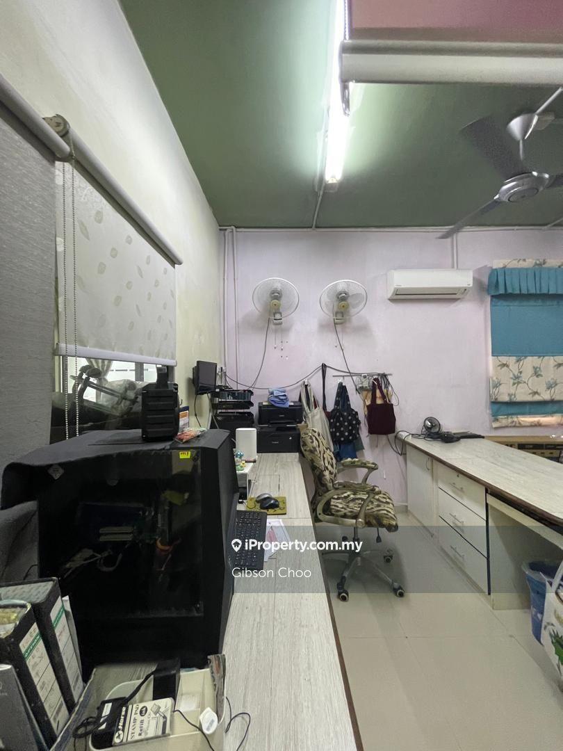 Kedai untuk Dijual di Taman Putra Kajang, Kajang oleh Gibson Choo - iProperty.com.my