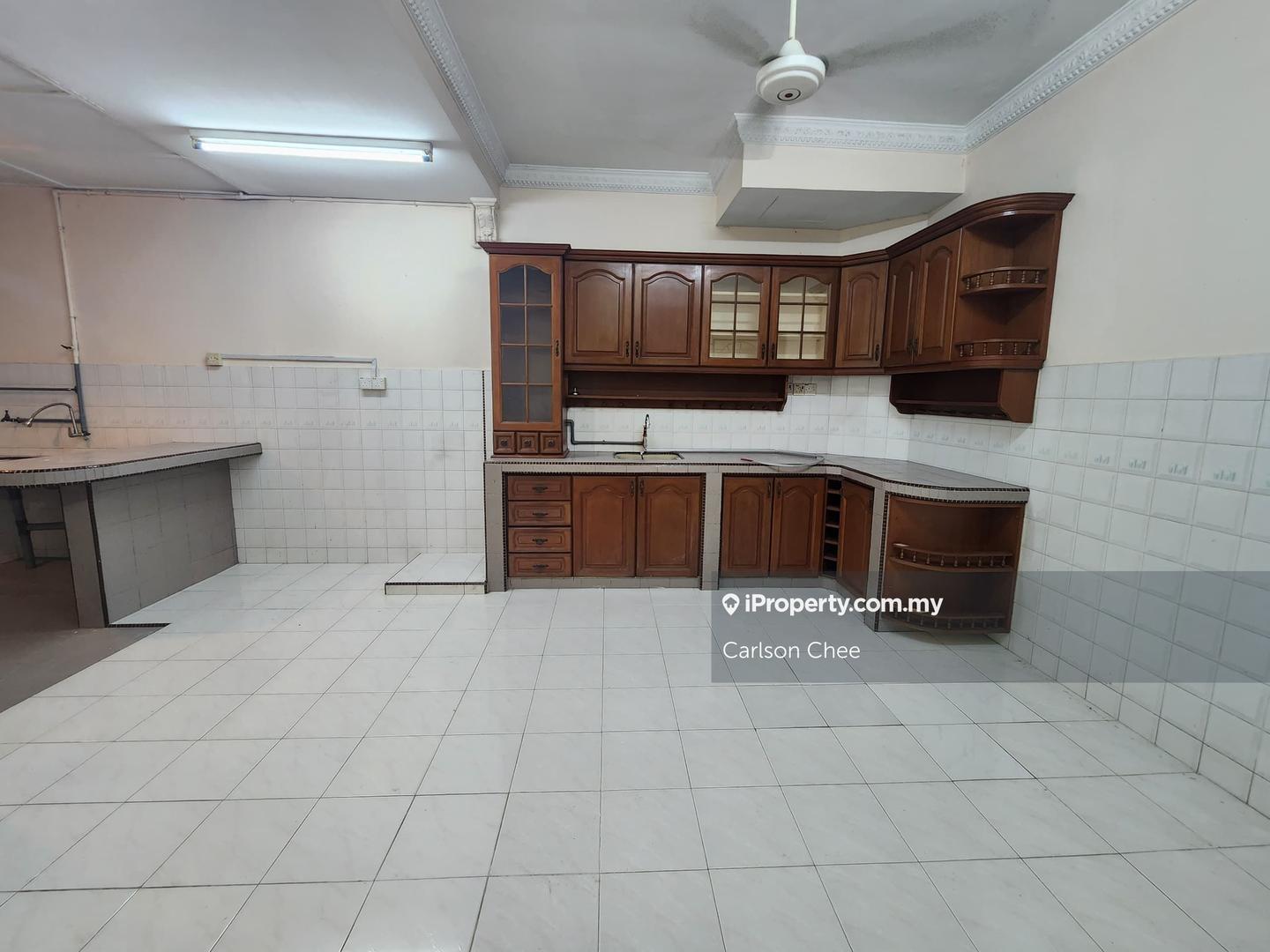 Rumah Teres untuk Dijual di Usj 4, Subang Jaya oleh Carlson Chee - iProperty.com.my