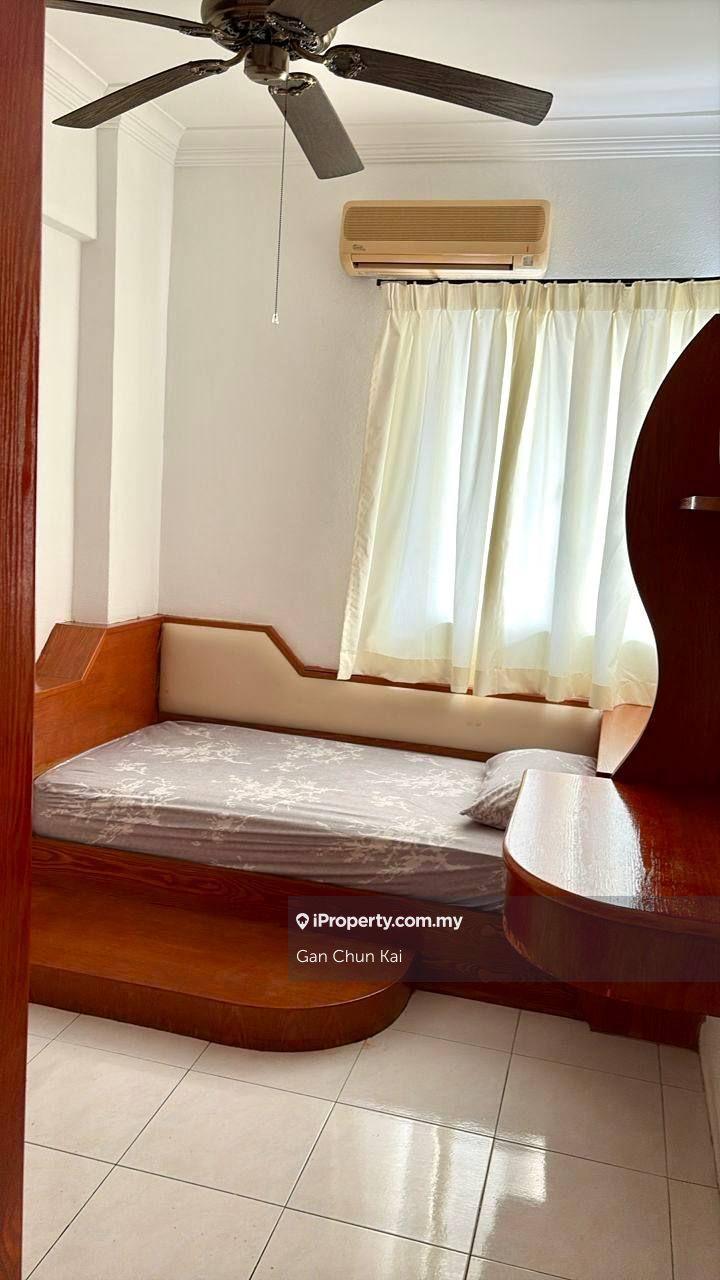 Condominium for Rent in Gold Coast Resort Condominium by Gan Chun Kai - iProperty.com.my