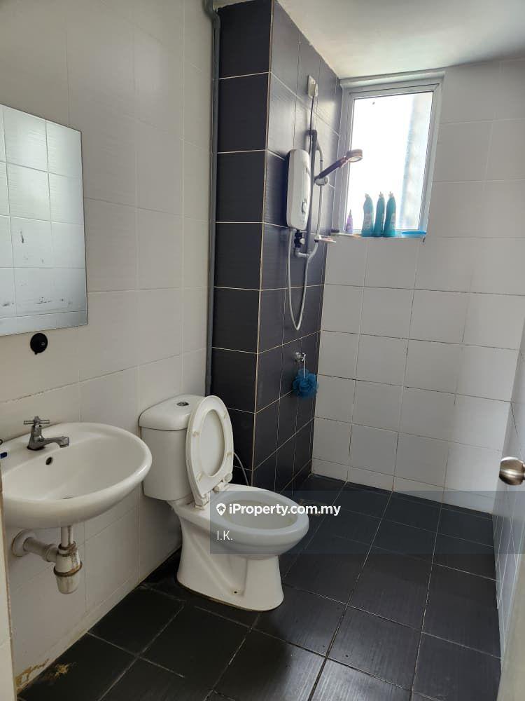 Service Residence for Sale in Maxim Residences by I.K. - iProperty.com.my