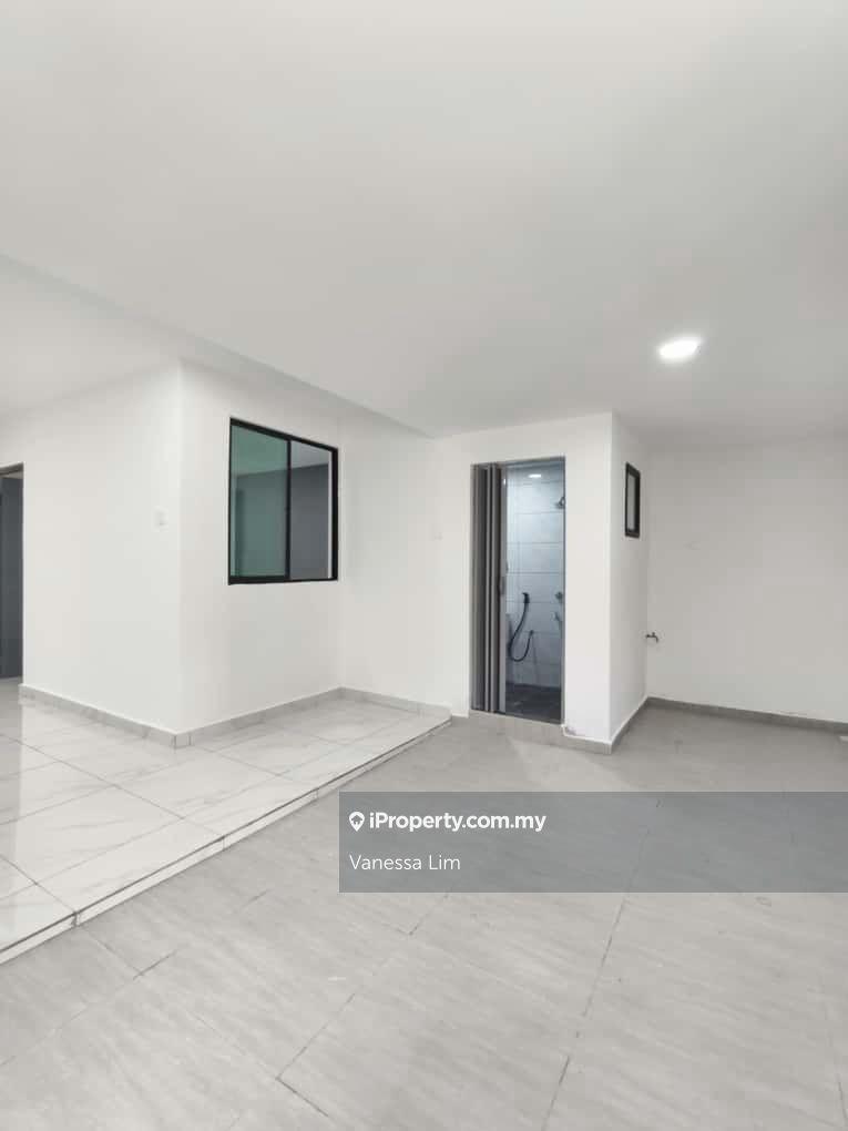 Rumah Berangkai 2 Tingkat untuk Dijual di Taman Muhibbah, Kulai oleh Vanessa Lim - iProperty.com.my