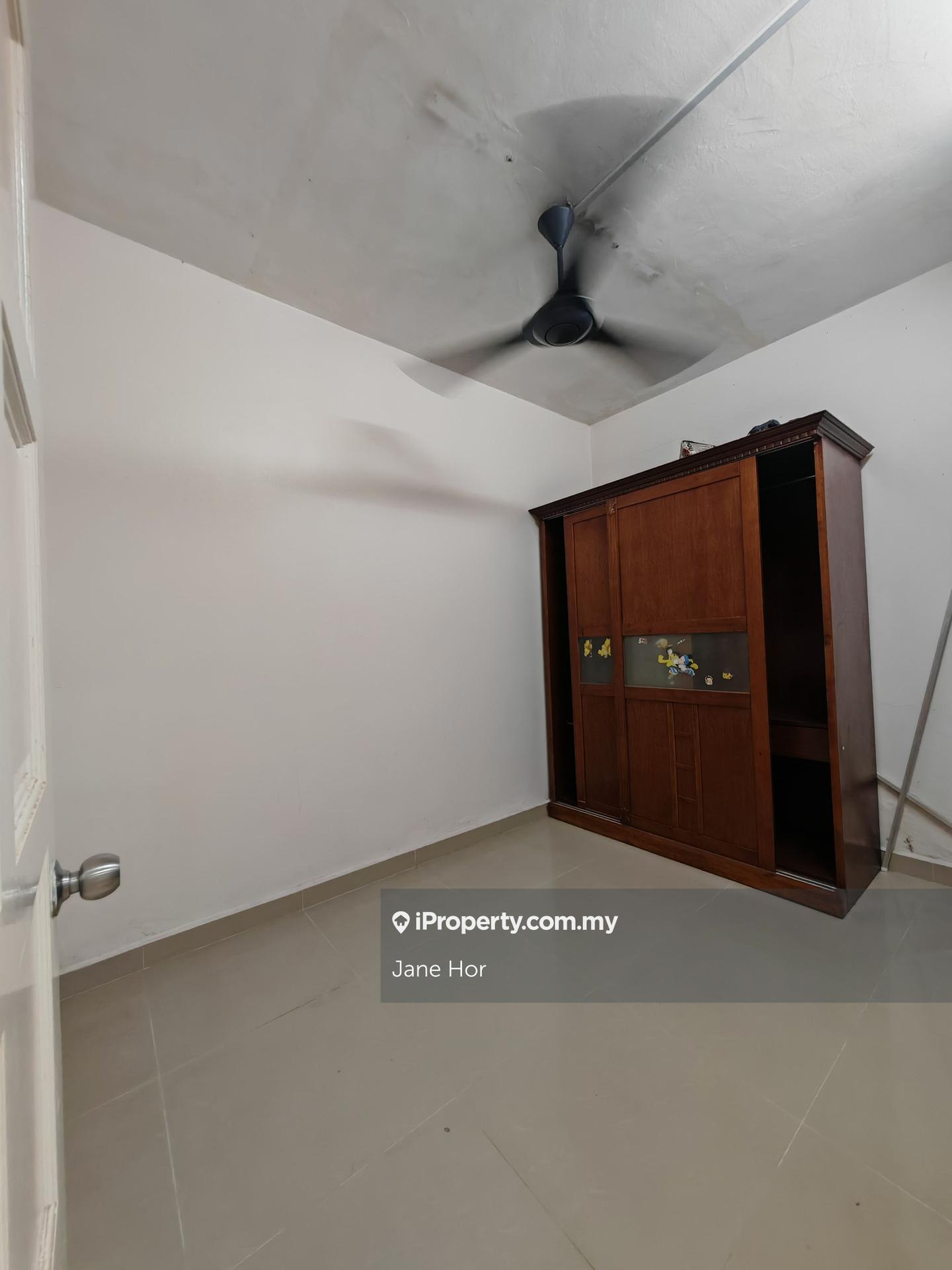 2-storey Terraced House for Sale in Taman Lestari Putra, Seri Kembangan by Jane Hor - iProperty.com.my